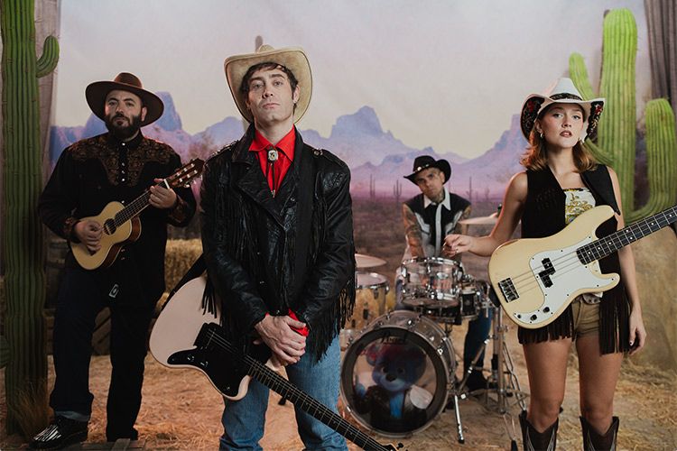 La La Love You presenta “La Mitad de la Mitad”, un nuevo adelanto de su próximo álbum